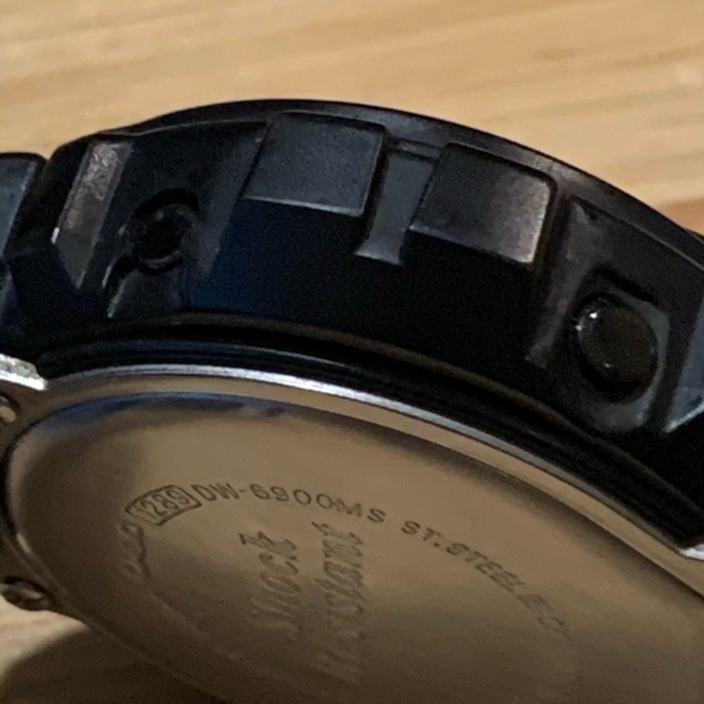 Casio G-Shock Military Black Watch - Picture 8 of 11